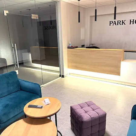 Park House Aparts *